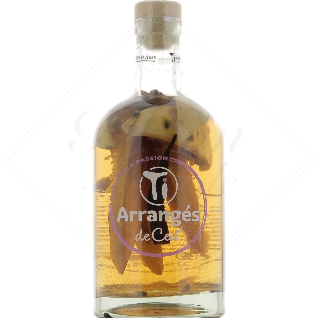 Les Rhums de Ced Ti Arrangés Carambole Passion 70 cl 32 Rhum Attitude