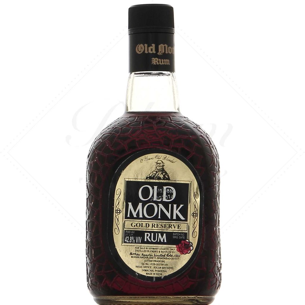 Old Monk Gold Reserve Rum 12 years 42.8° old format Rhum Attitude