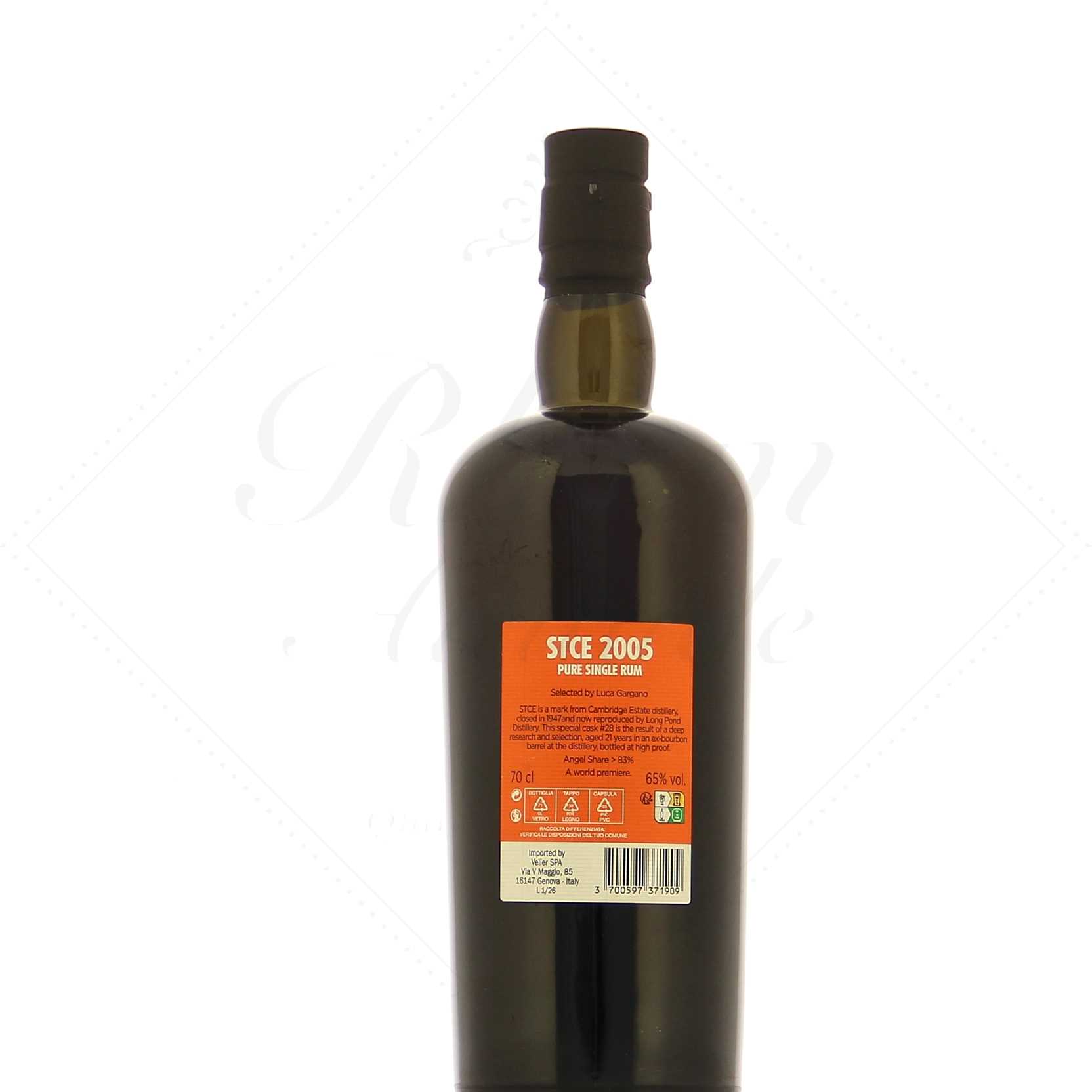 Velier STCE 2005 High proof Single cask #28 65° – Image 2